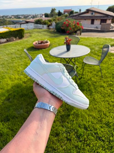 dunk low mint 38.5